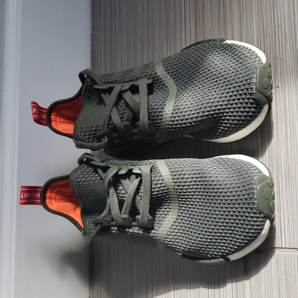 Addidas NMDR1 Olive green, white, orange